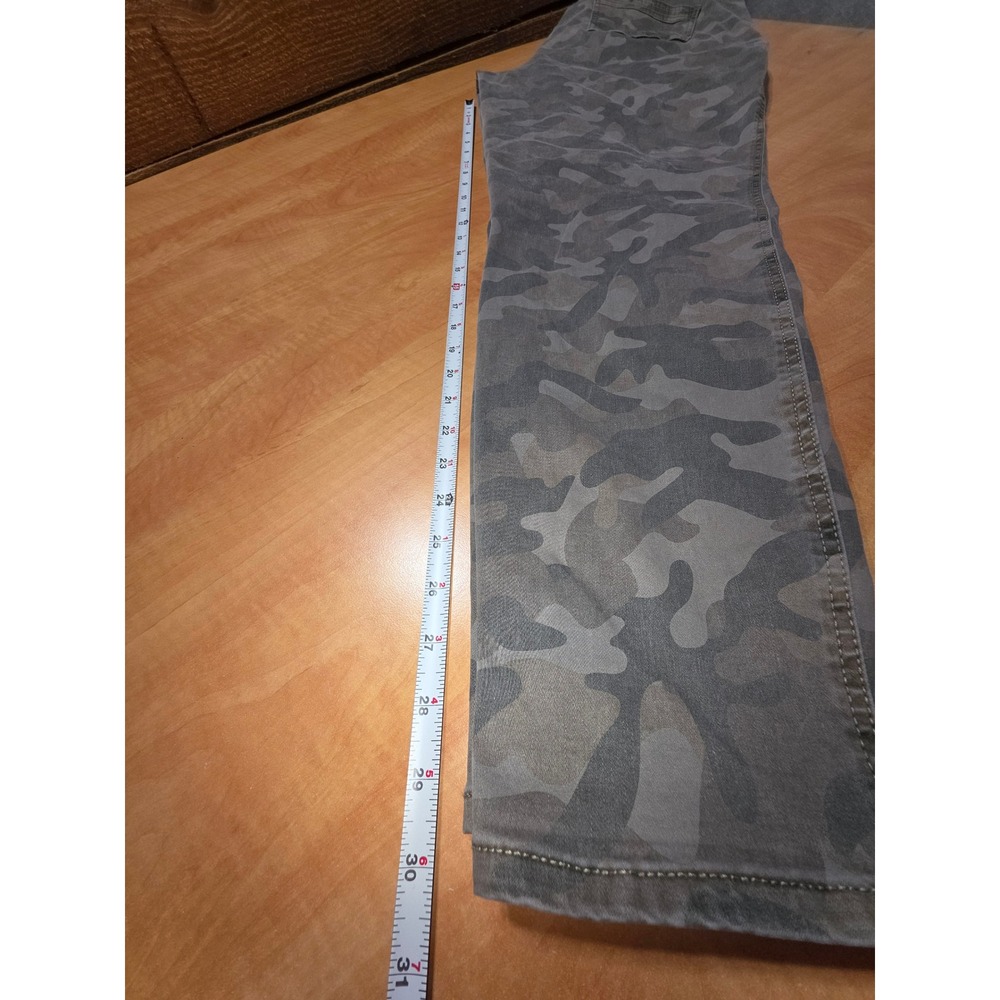Maurices Womens Camo Print Jogger Pants Gray Green Stretch XL Reg 3517513 - Picture 7 of 8